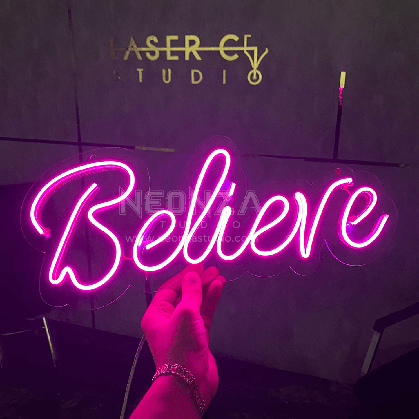 believe-neon-sign