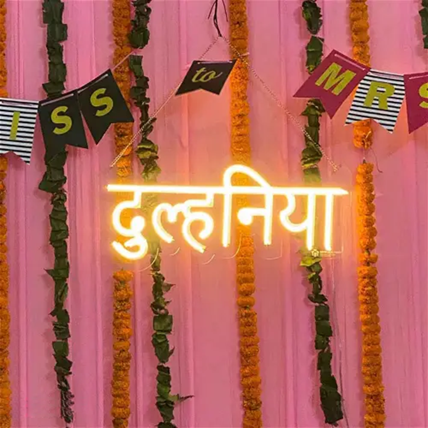 Dulhania Neon Sign - Neonzastudio
