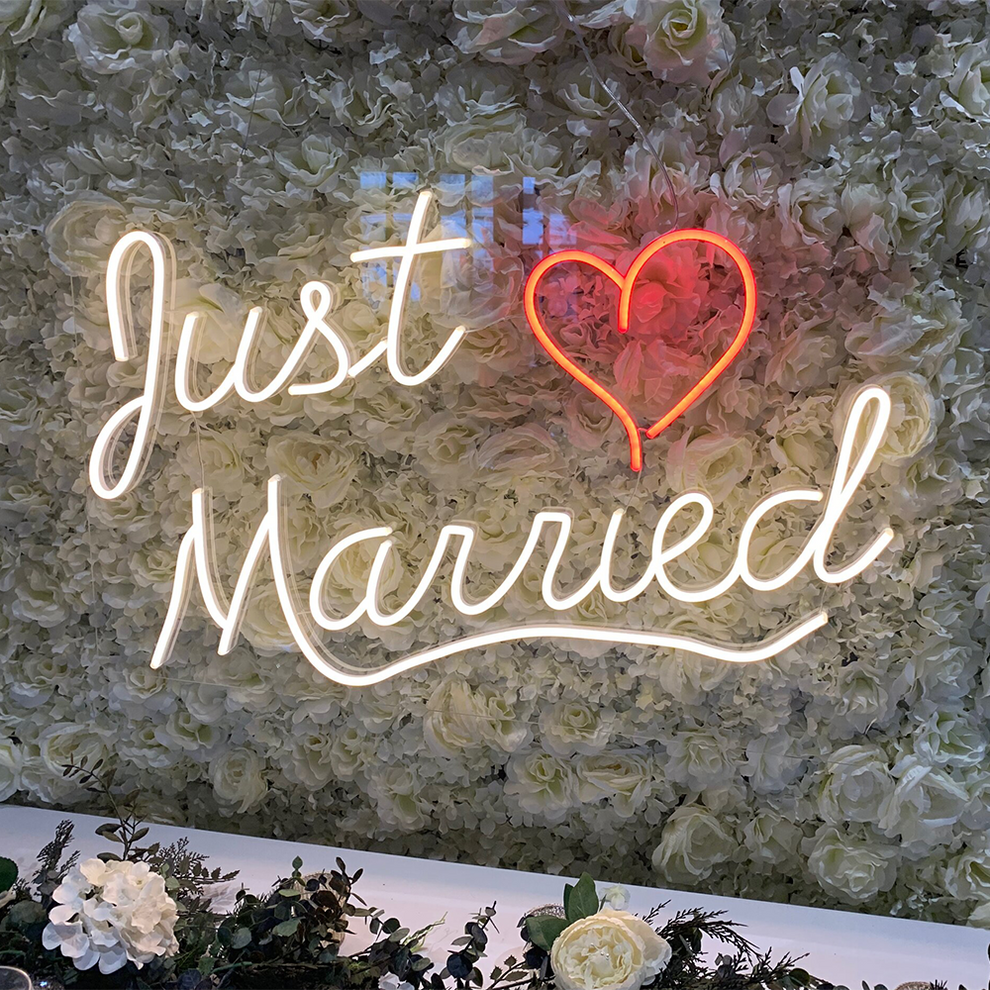 Just Married Neon Sign – Neonzastudio