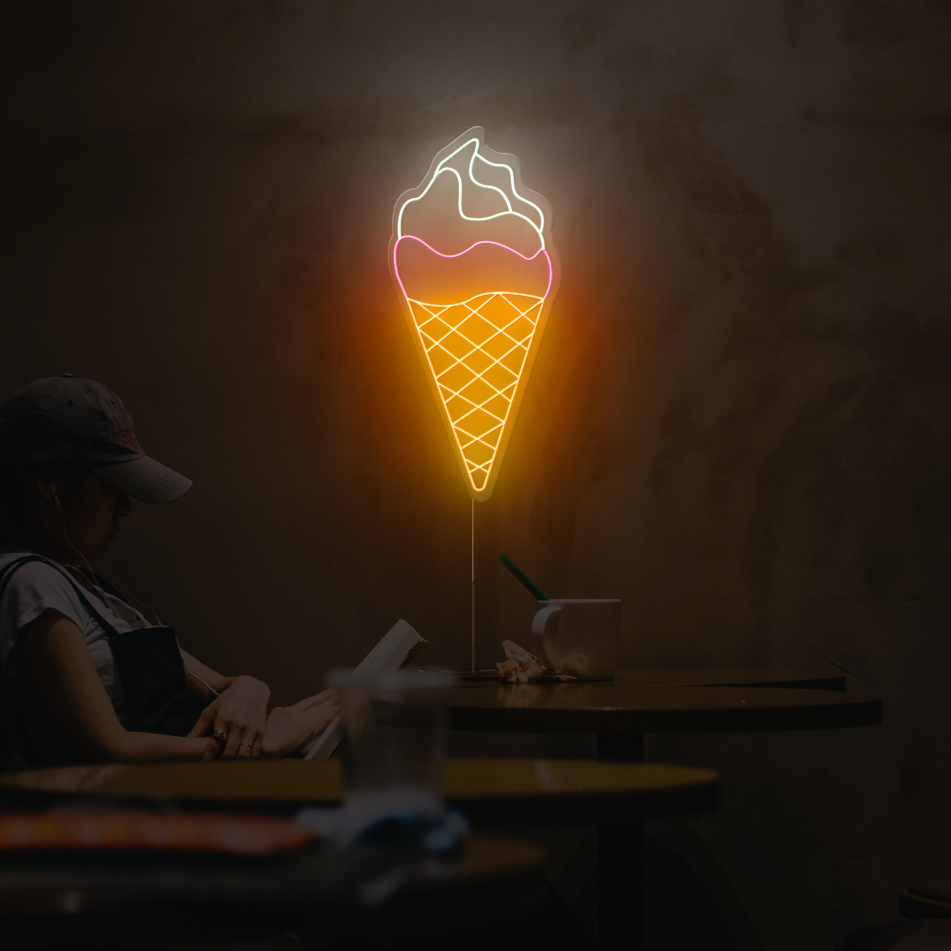 ice-cream-neon-sign