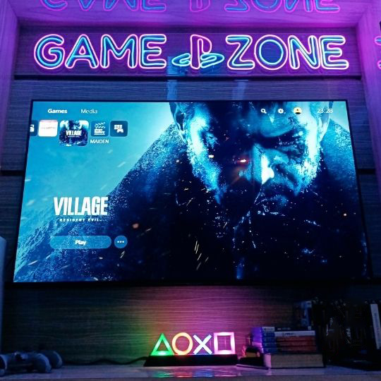 playstation-game-zone-neon-sign